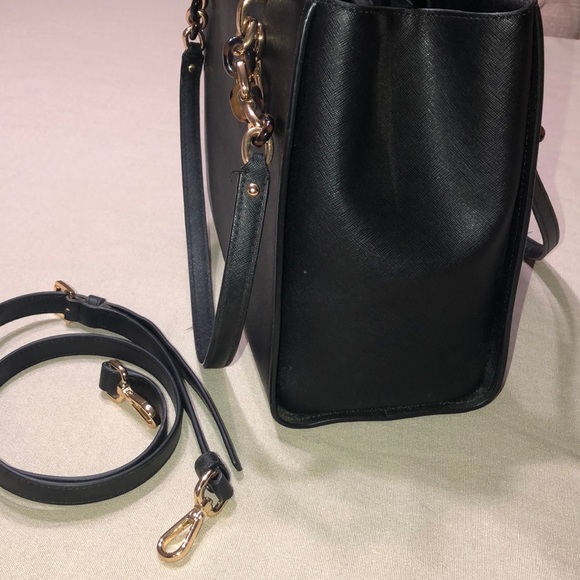 Michael Kors purse - Picture 5 of 7